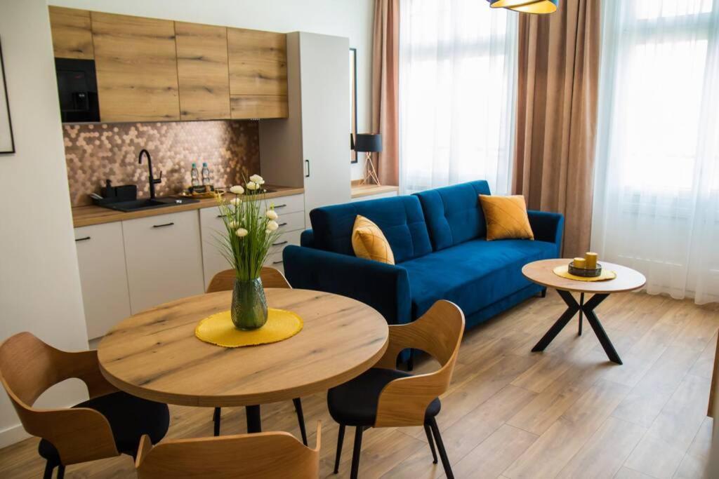 Miedziany By Rentoom Apartment Torun